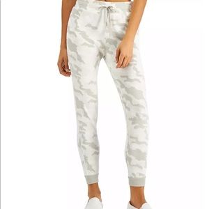 💥SALE💥Planet Gold Juniors Printed Fleece Joggers